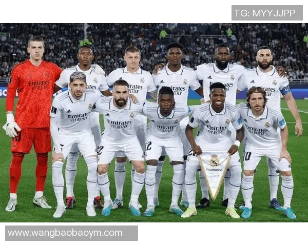 现役足球明星实力对比谁能称霸绿茵场的巅峰之战